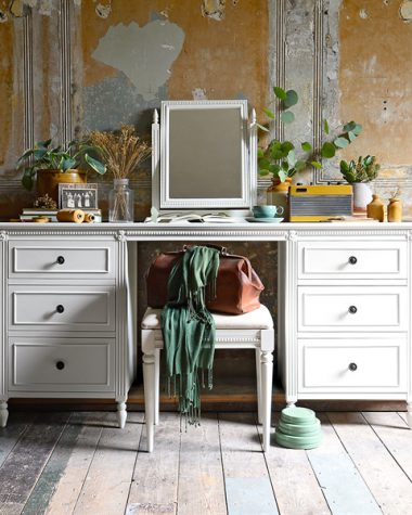 Malmesbury Dressing Table Set